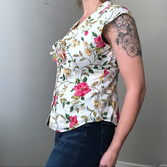 LOFT White Floral Button Up Top Size 8 - Picture 4 of 8